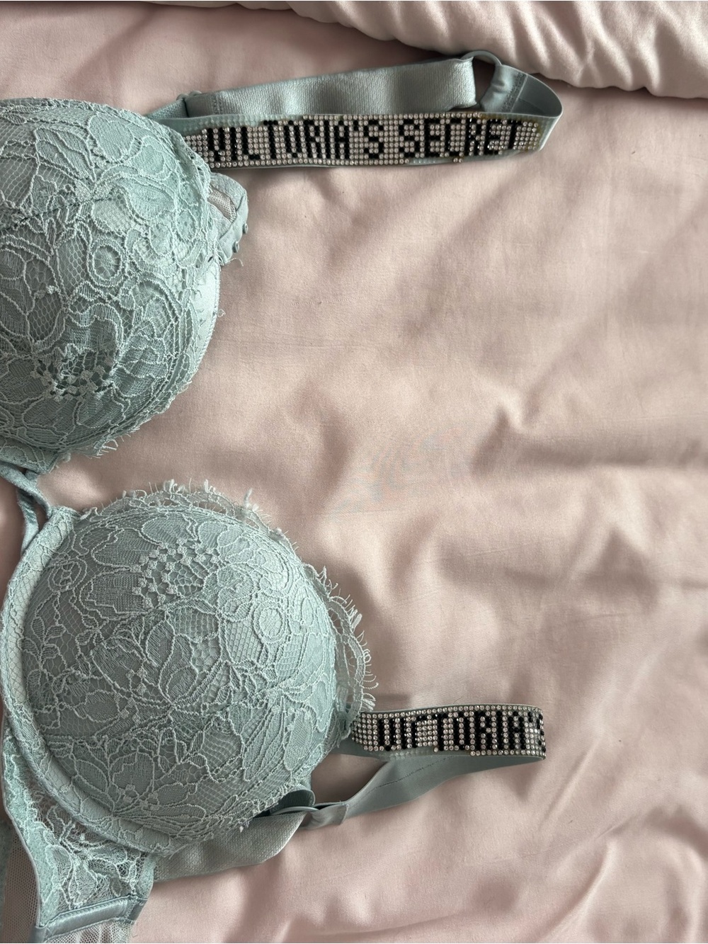Victoria's Secret Mint Lace Embellished Push-Up Bra